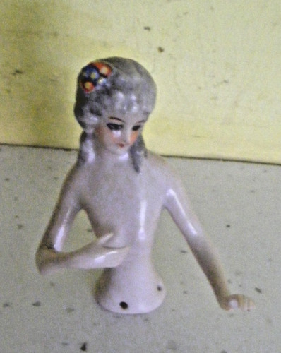 Vintage nadelkissen puppe half - nadelkissen,